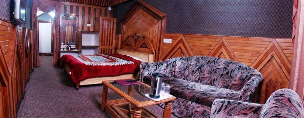 Welcome Park Hotel Nainital Esterno foto